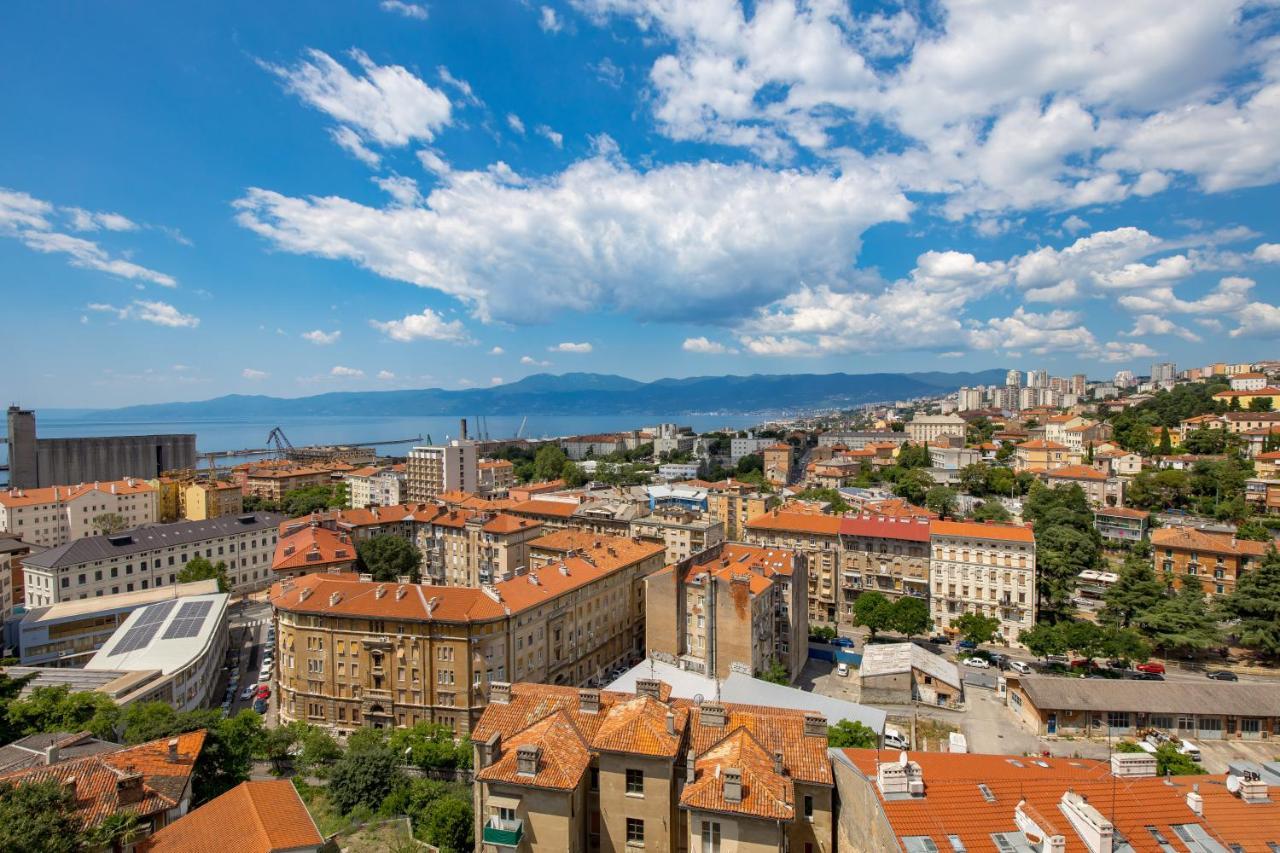 Panorama Studio Apartment Rijeka Luaran gambar